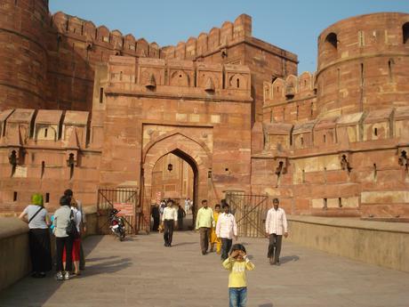 WW: Agra The Agra Fort Walls