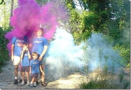 family-smoke-bomb family-smoke-bomb