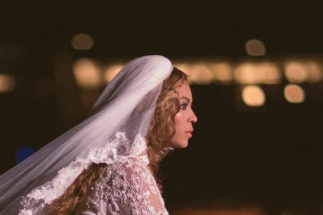 PHILLY Jay Z & Beyonce Release Philadelphia “On The Run” Tour Pictures!