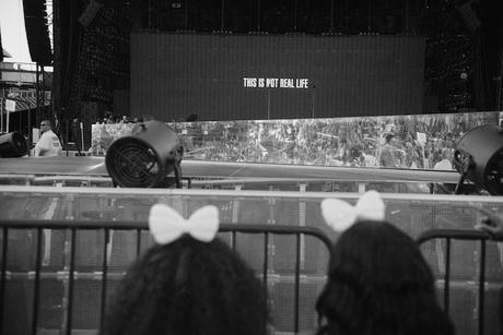 PHILADELPHIA Jay Z & Beyonce Release Philadelphia “On The Run” Tour Pictures!