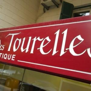 Domaine_Des_Tourelles_Boutique_Cellar_Monot10
