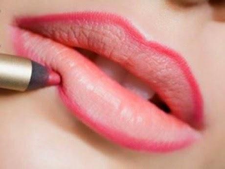 How To Makeup Your Lips