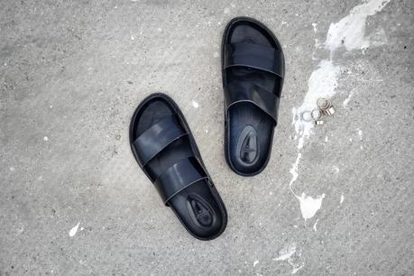 BENEATH MY SLIDERS BENEATH MY SLIDERS