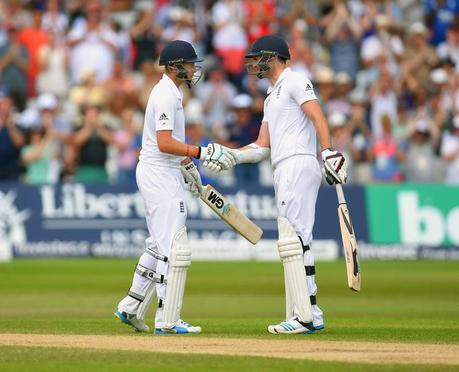 See-saw battle ends in Draw on dull pitch See-saw battle ends in Draw on dull pitch