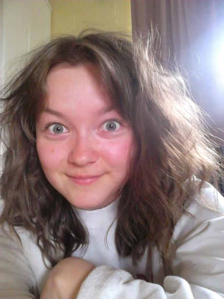 EMBRACE THE FACE - #PROJECTBAREALL - confidence without makeup EMBRACE THE FACE - #PROJECTBAREALL - confidence without makeup