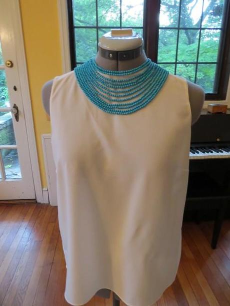 Guest Post: Which Necklace with Which Neckline? what necklace crewneck shirt