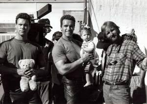 Arnolds-stunt-double-Peter-Kent-Arnold-Schwarzenegger-with-his-daughter-Katherine-and-James-Cameron-on-the-set-of-Terminator-2-Judgment-Day