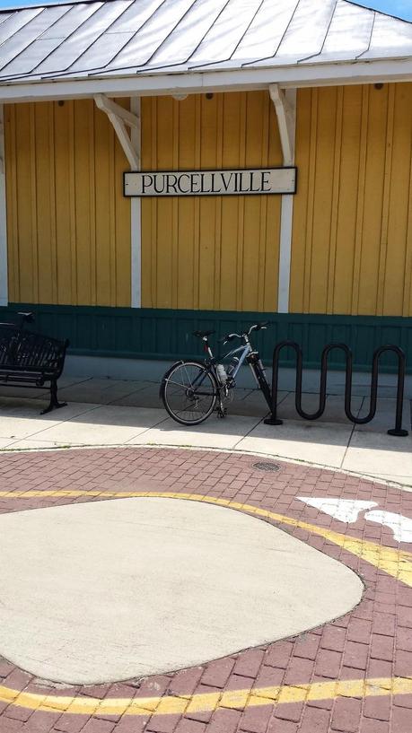 W&OD Bike Trail: Leesburg to Purcellville -> Where the Sidewalk Ends