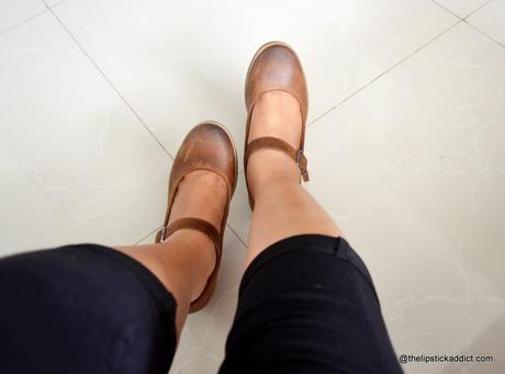 Clarks Haul :: Flake Berry Tobacco Suede Wedges