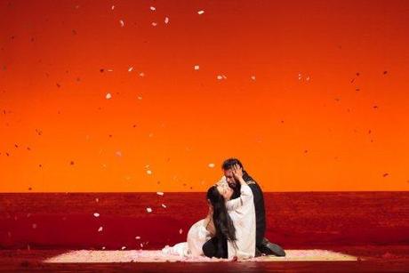 ‘Butterfly’ soars at Glimmerglass Yunah Lee as Cio-Cio-San and Dinyar Vania as Lieutenant B.F. Pinkerton in The Glimmerglass Festival's 2014 production of Puccini's