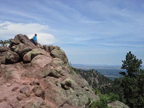 RUNNING AROUND BOULDER