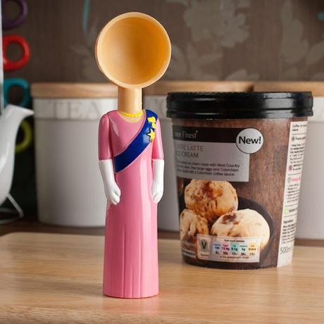 Ice Cream Scoop Fit for a Queen Ice-Queen-Scoop-01