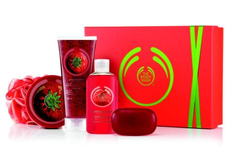 THE BODY SHOP GIFT MEDIUM STRAWBERRY, Rs 2095