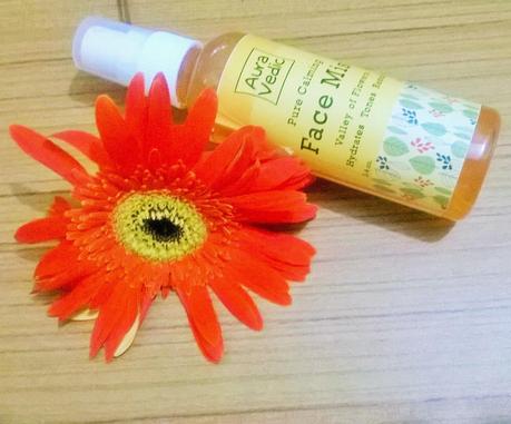 Auravedic Pure Calming Face Mist Review Auravedic Pure Calming Face Mist Review