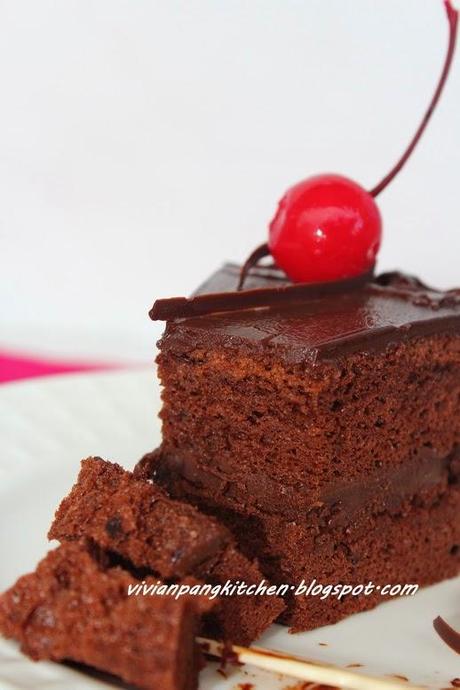 Rich Chocolate Cake 浓浓巧克力蛋糕