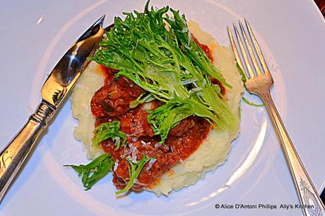 New York Strip Hot Smoked Paprika Red Wine Stew New York Strip Hot Smoked Paprika Red Wine Stew