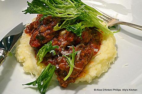 New York Strip Hot Smoked Paprika Red Wine Stew New York Strip Hot Smoked Paprika Red Wine Stew