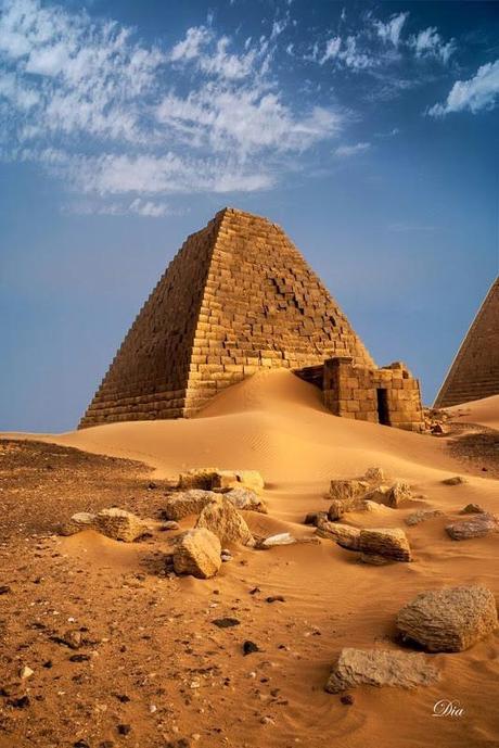 pyramids-nubian-33