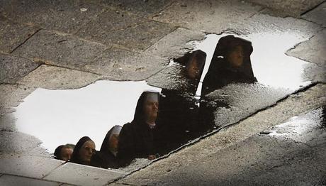 25 Amazing Reflection Photos That Will Blow Your Mind