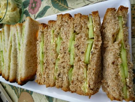 Afternoon Tea in the Garden Afternoon Tea in the Garden