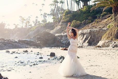 California Destination Wedding Style Photo Shoot: Laguna Beach Laguna beach Bride photoshoo
