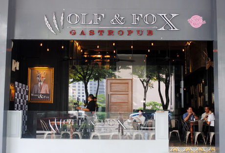 Wolf-and-Fox-Gastropub-store-front