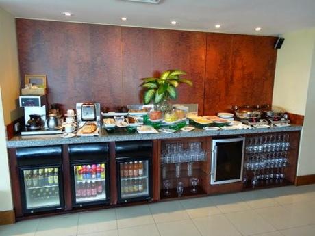 Breakfust Buffet at the Executive Lounge at the Hilton Cartagena