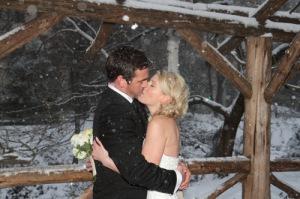 A&D winter wedding kiss