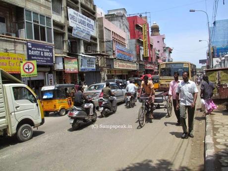 Court prohibits overtaking by buses on city roads (in Kerala)
