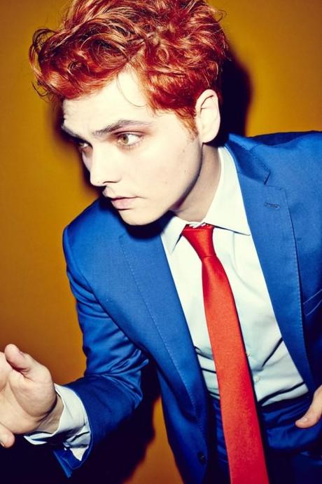  GERARD WAY KICKS UP THE DISTORTION WITH NO SHOWS [VIDEO]