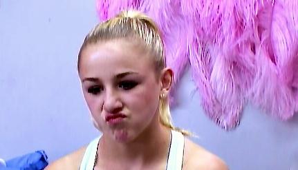 Dance Moms: Sorry, No Funny Title This Week. Abby-phobia Has Hit The ALDC. No Theme. No Music. No Clue. cl
