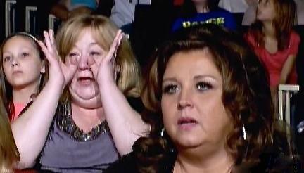 Dance Moms: Sorry, No Funny Title This Week. Abby-phobia Has Hit The ALDC. No Theme. No Music. No Clue. pp