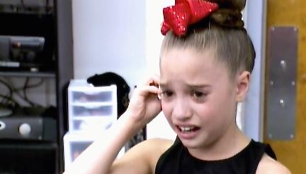 Dance Moms: Sorry, No Funny Title This Week. Abby-phobia Has Hit The ALDC. No Theme. No Music. No Clue. m