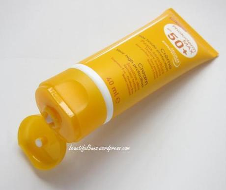 Review: Bioderma PhotoDerm Max Dry Touch & PhotoDerm Spot Bioderma PhotoDerm (3)