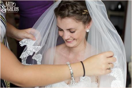 Broadoaks Wedding Photographer Windermere || Tux & Tales Photography || Bride Preparation veil