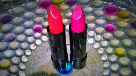 Street Wear Color Rich Ultra Moist Lipstick in Very Vampire & XoXo