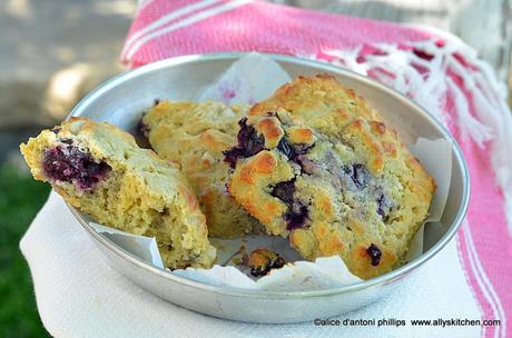 ~dark red cherry biscuit scones~ ~dark red cherry biscuit scones~
