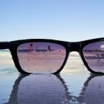 gafas-sol-playa-orilla