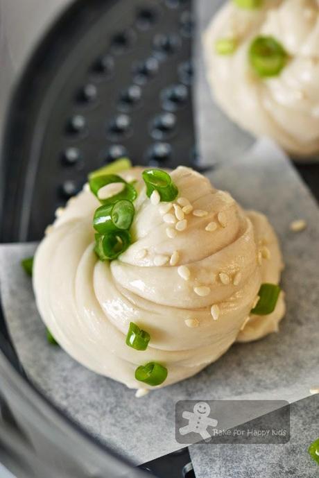 Chinese Flower Steamed Buns 花卷