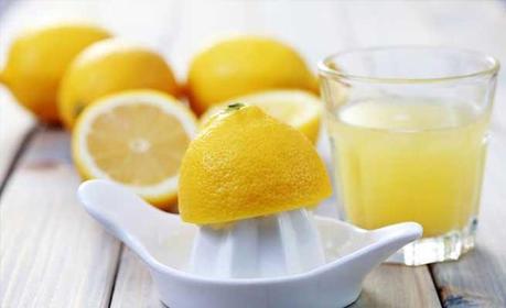 Does lemon juice lighten your skin? lemon juice