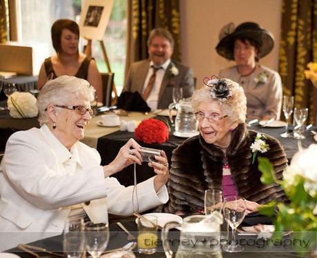 Ah now maybe these two are the coolest wedding guests... a great shot!