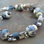 .Bracelet RAKU artisan lampwork keshi pearls