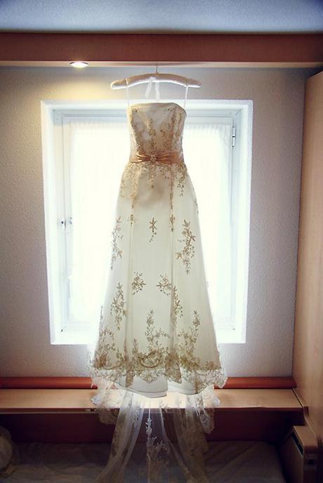 Viv's beautiful wedding dress