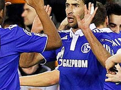 Raul Scores Earn Schalke Draw Away Valencia