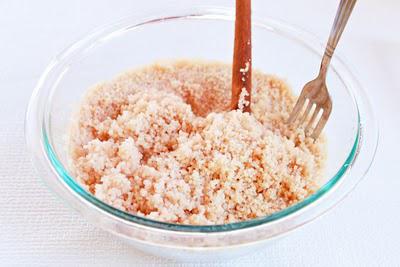 Couscous and berries salad