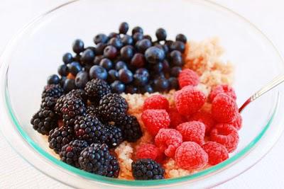 Couscous and berries salad