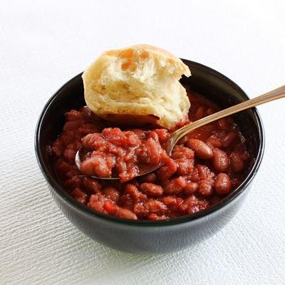 Roman beans and beetroot soup