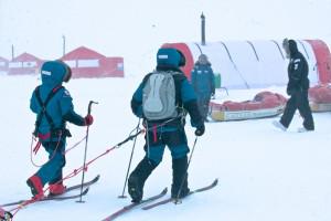 Catlin Arctic Survey 2011: Explorers Complete First Phase Of Survey