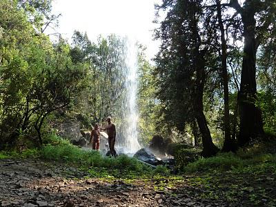 An overnight hike to Zulu Cave - March 2011