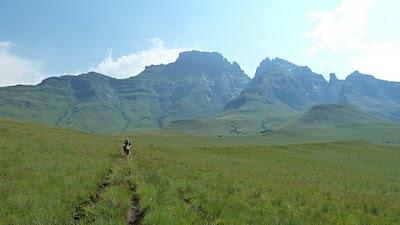 An overnight hike to Zulu Cave - March 2011